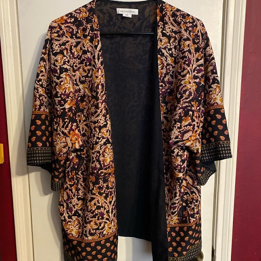 Liz Claiborne L/XL Black with Designs Women’s Cover Up/Shawl